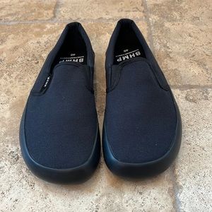 Barefoot Hemp Slip On Sneakers